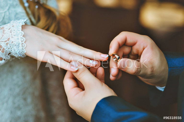 Easy financing for Engagement Ring with Bad Credit 768x512