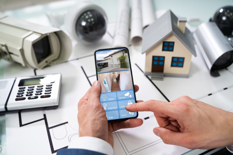How to Self Monitor My Home Security System 1 768x512
